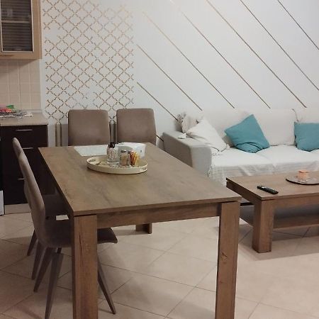 V2 Lux Apartment Alexandroúpoli Eksteriør bilde